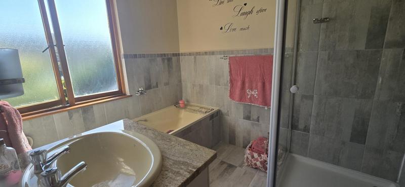 4 Bedroom Property for Sale in Hersham Western Cape